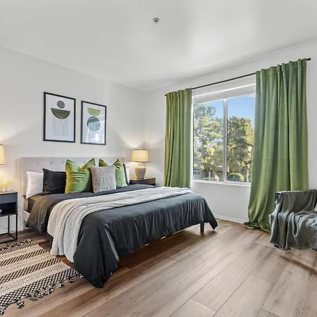 Luxury 2Bdr With Parking & Pool - Marina Del Rey-2