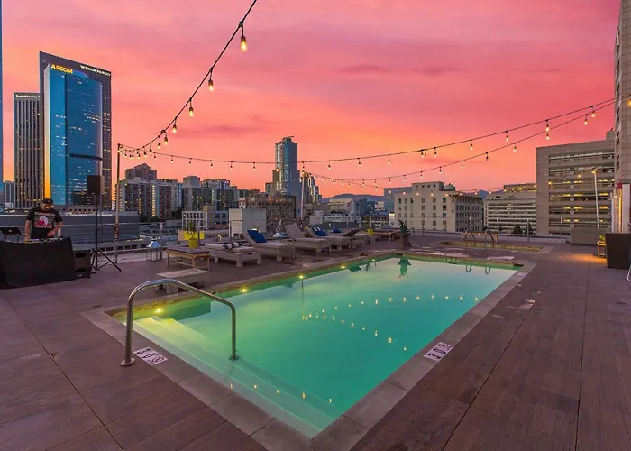 One Lux Stay Hwh Downtown